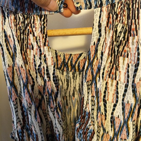 jumpsuit - Picture 4 of 6